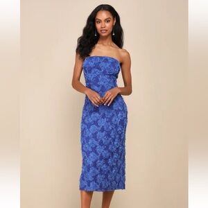 Lulus blue appliqué floral dress